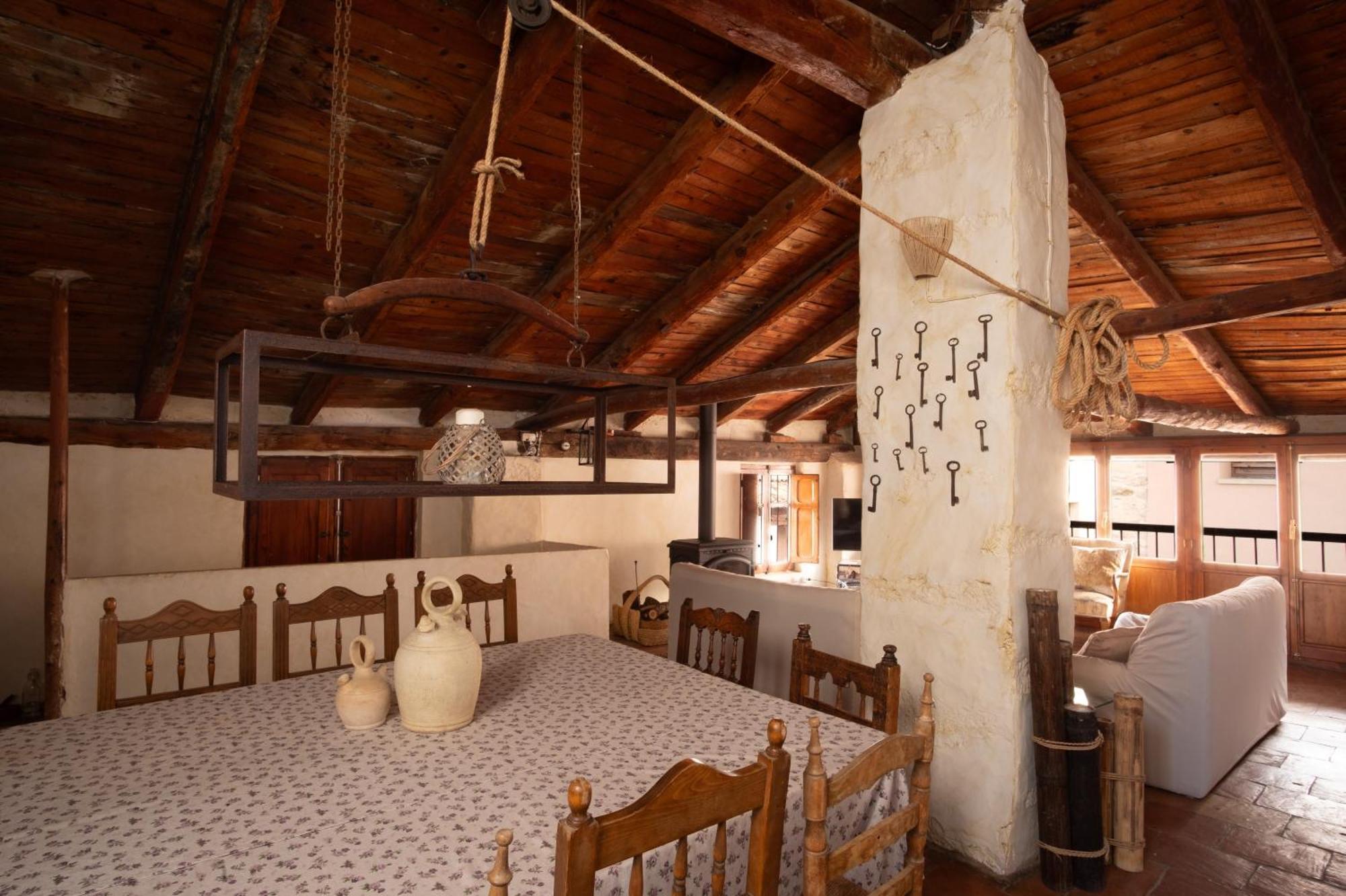 루비엘로스 데 모라 La Casa Amarilla 빌라 외부 사진